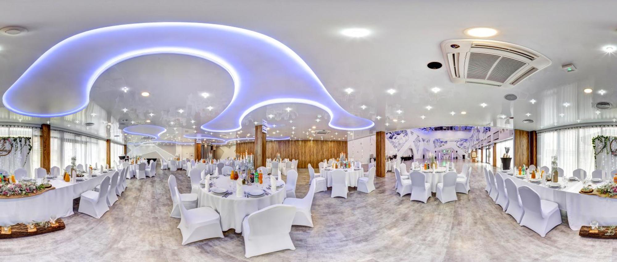Hotel Porto Radomsko Exteriör bild